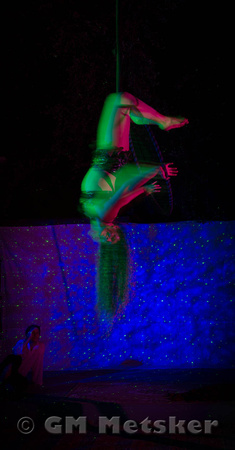 Suspended Reality Mothers Day Night Show
